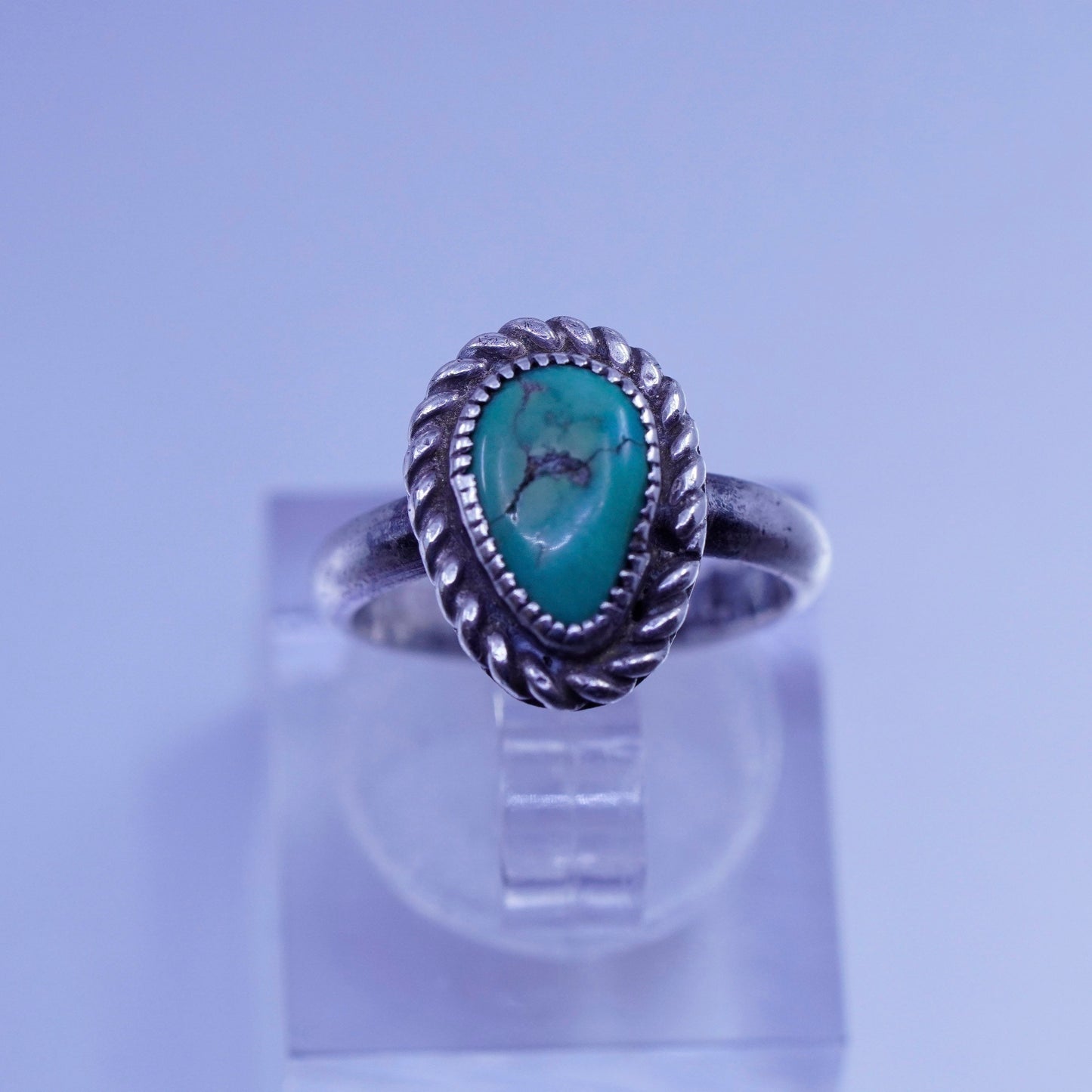Size 3, Native American navajo Sterling 925 silver handmade ring with turquoise