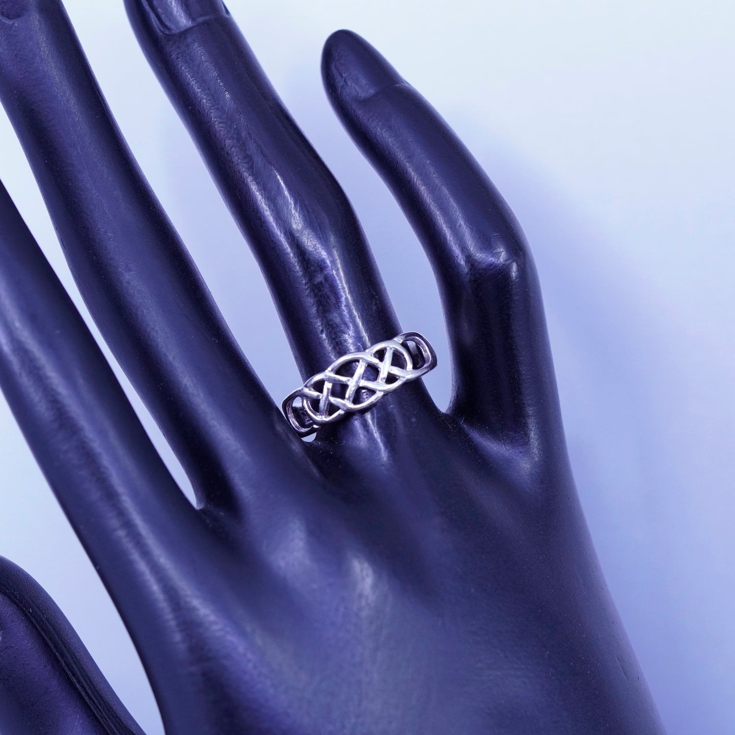Size 7, Sterling 925 silver handmade ring, Irish Celtic braided textured band