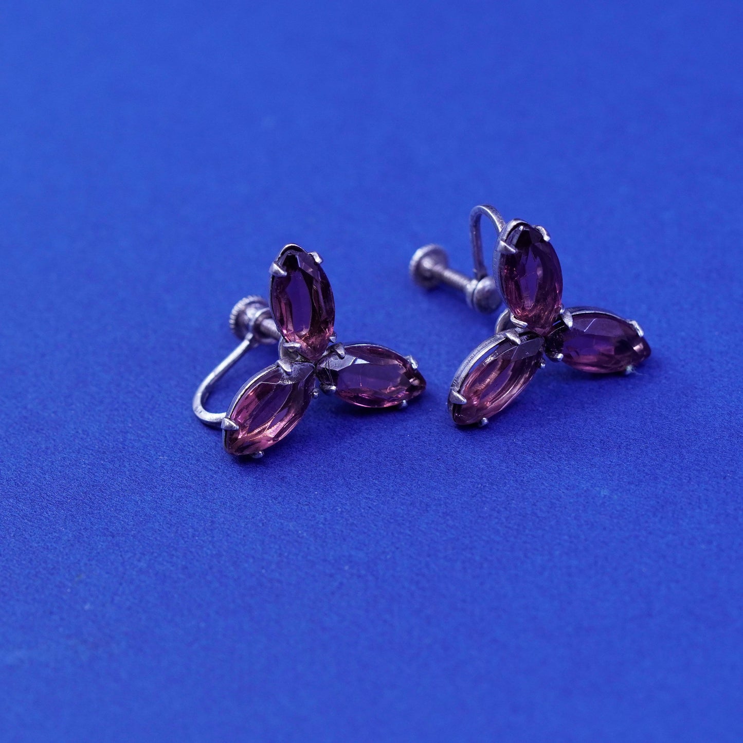 Vintage Sterling 925 silver screw back earrings with purple Rhinestone
