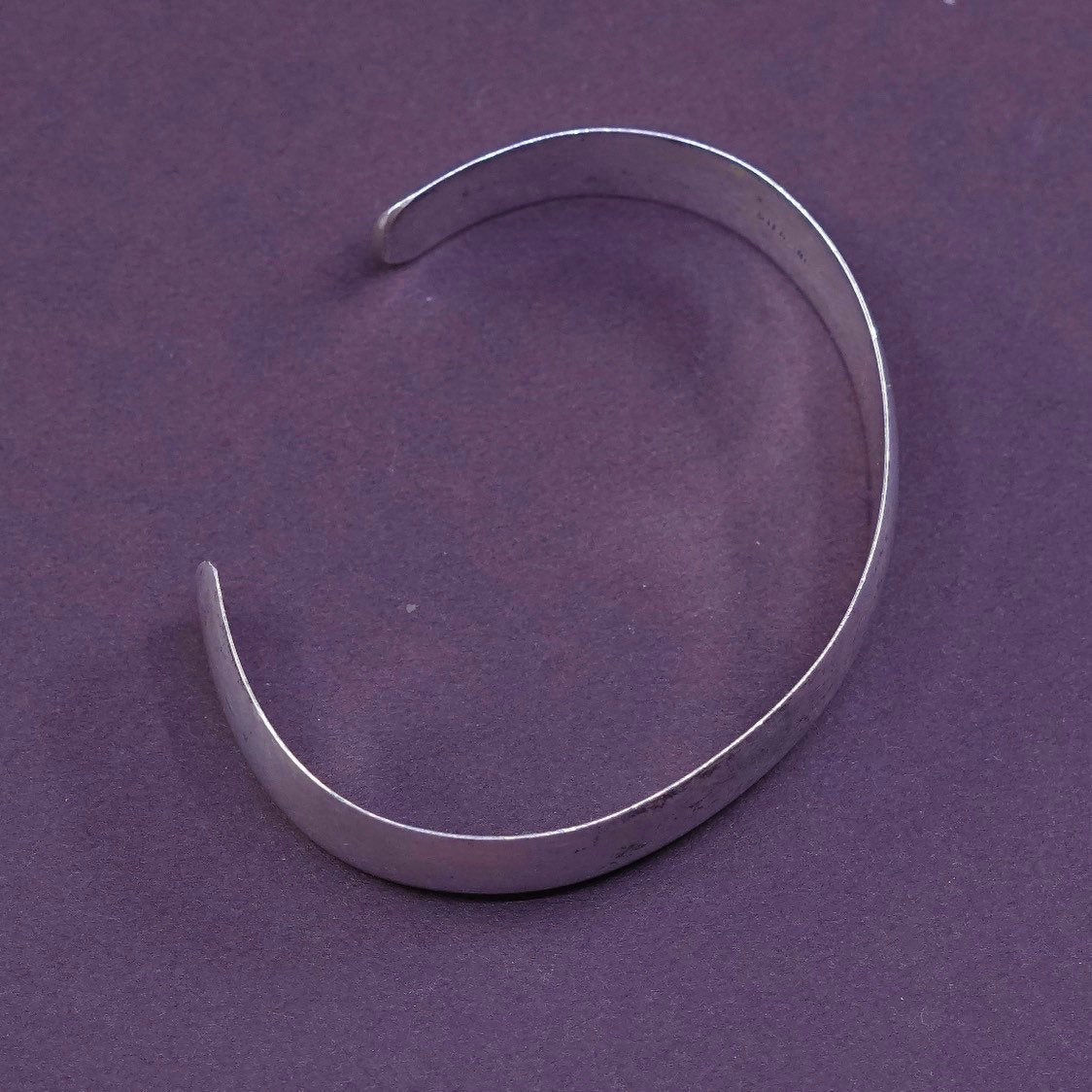 6", antique Southwestern sterling silver handmade bracelet, hammered 925 cuff