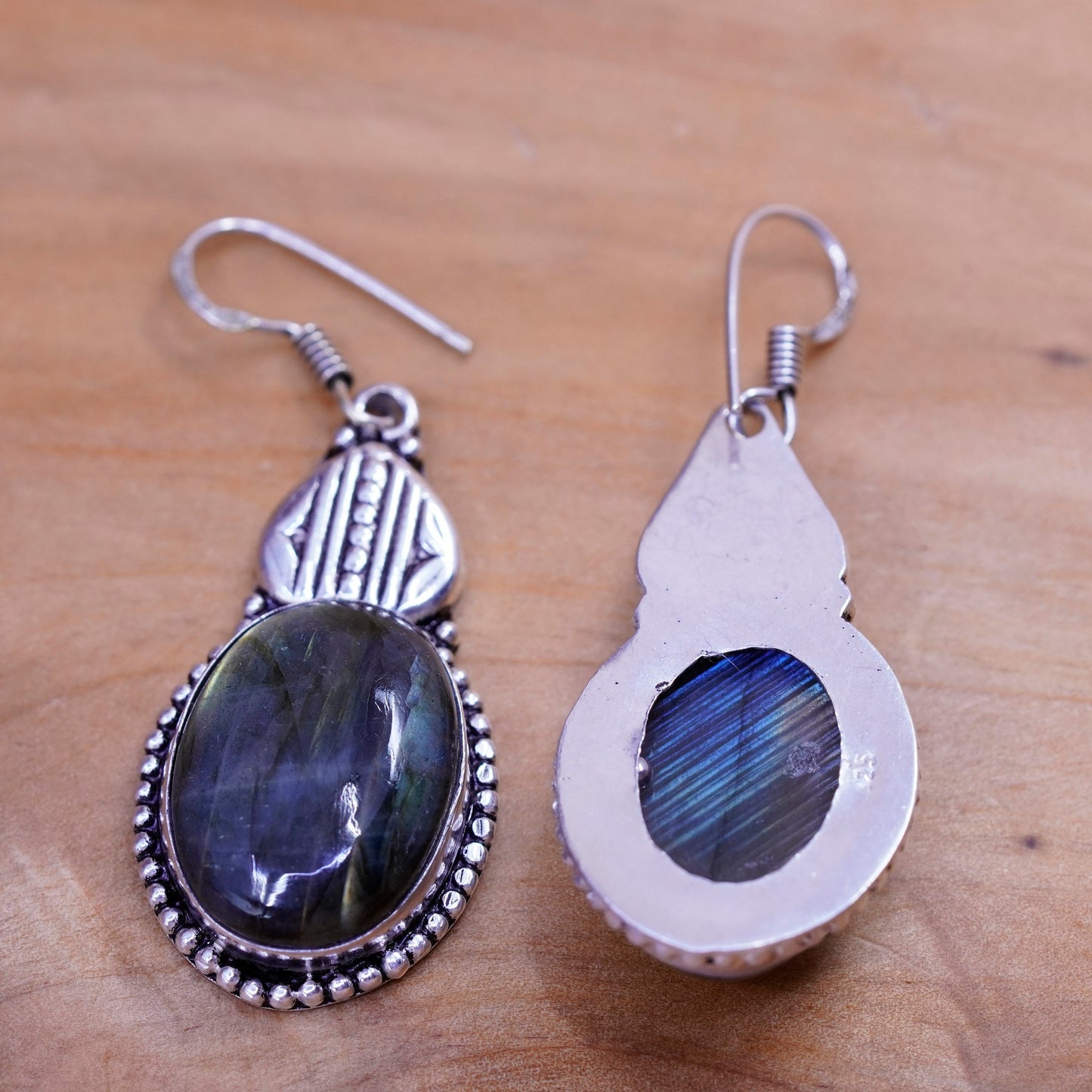 Vintage Sterling 925 silver handmade earrings with oval labradorite and beads
