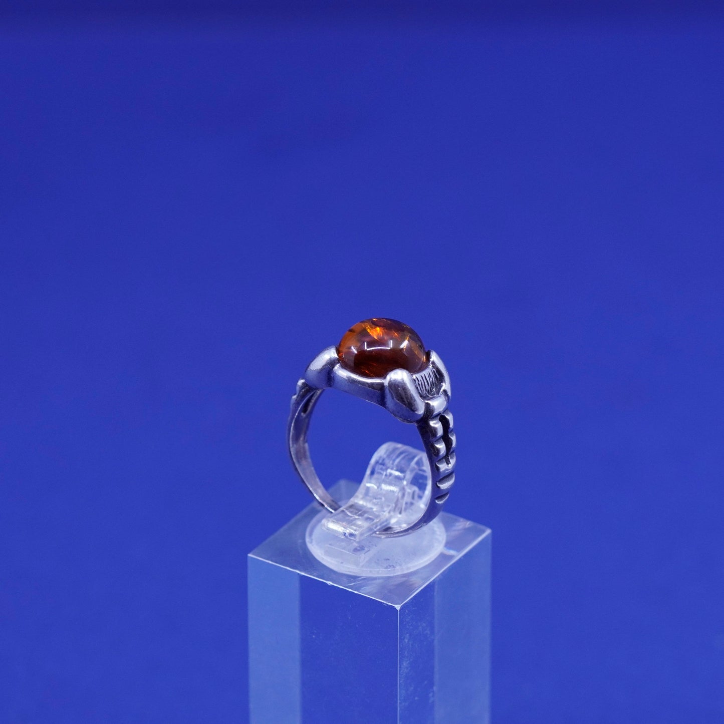 Size 7.5, vintage sterling 925 silver handmade ring with round Amber
