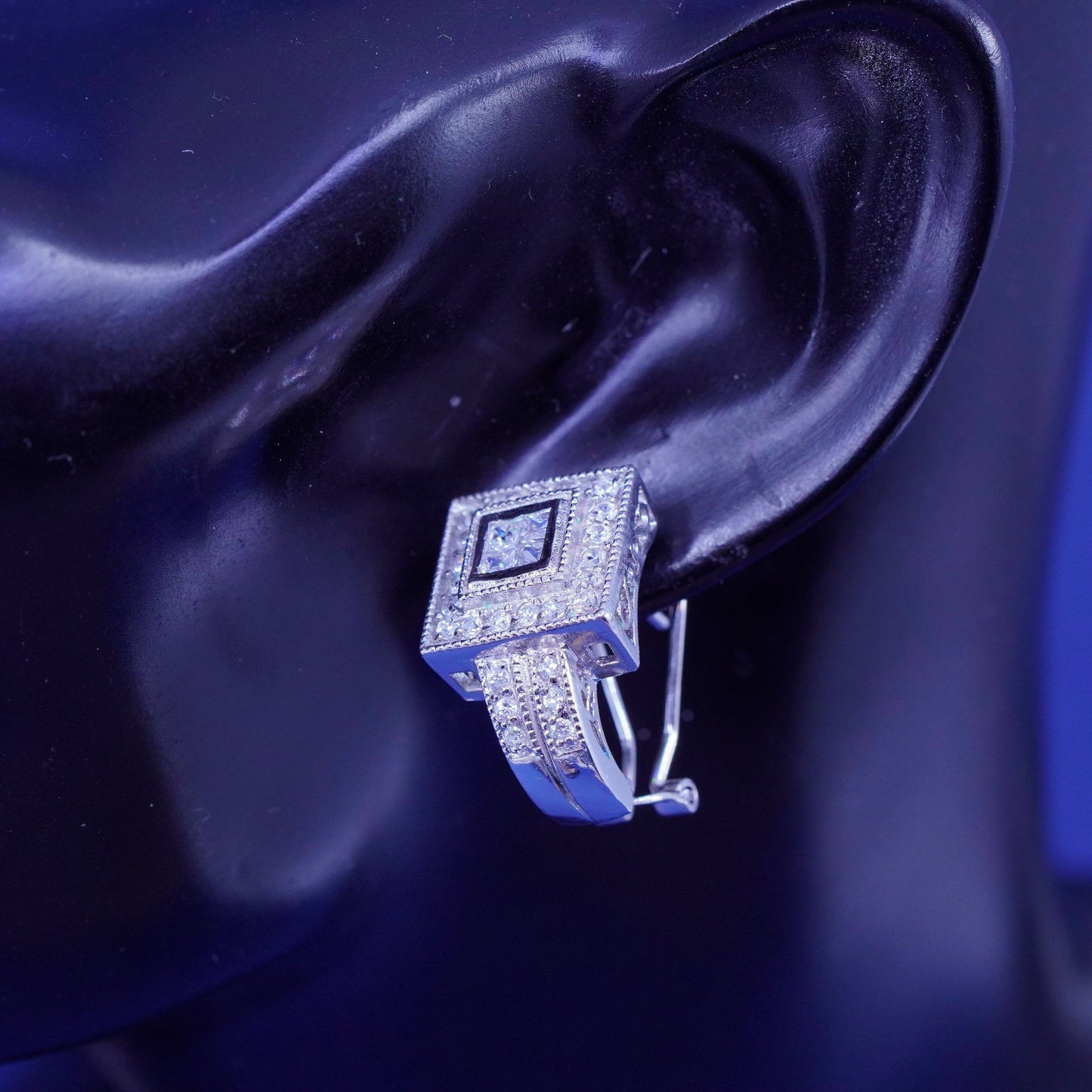 Vintage Sterling silver earrings, 925 circle with cluster cz