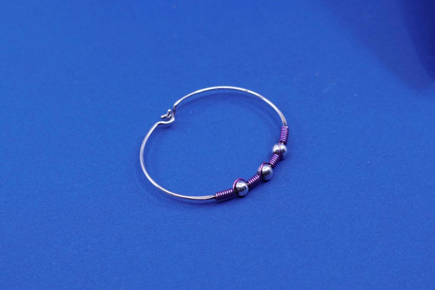 6”, vintage Sterling silver handmade bracelet, 925 hinged bangle with beads