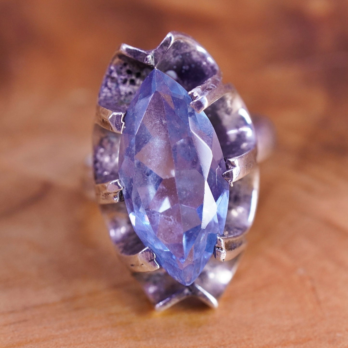 Size 7.25, Vintage Sterling 925 silver handmade flower crown ring blue quartz