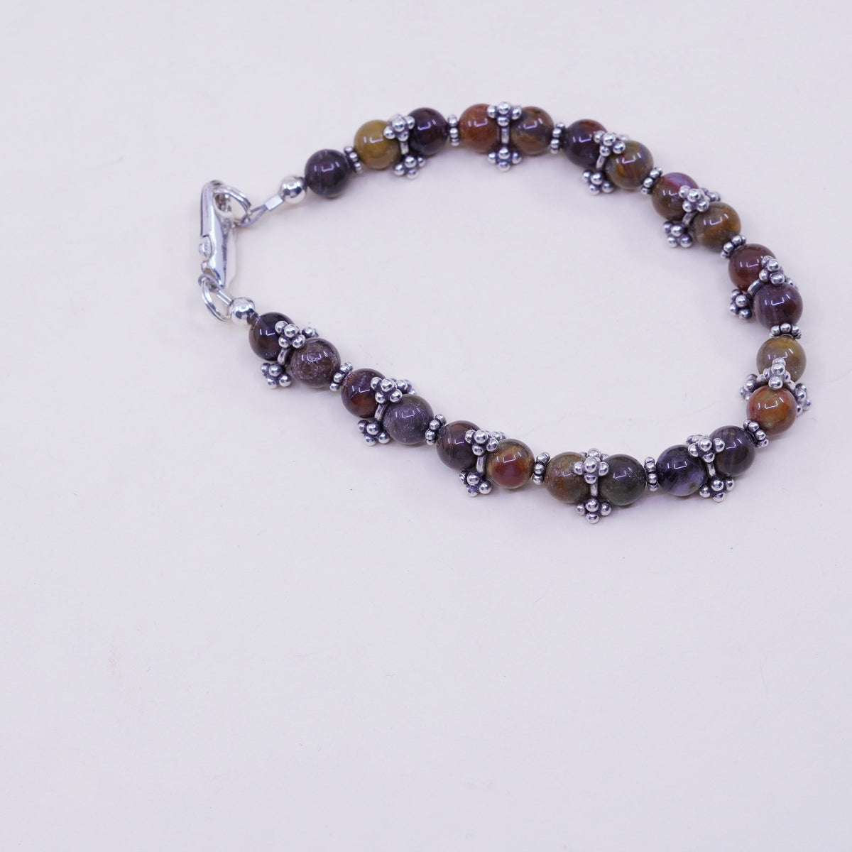 7.25”, Vintage sterling 925 silver handmade bracelet with agate beads