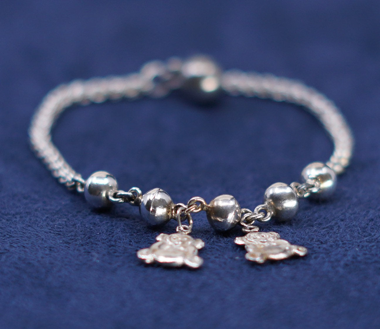 6.75”, Sterling silver handmade 925 belly dancer bracelet, chain w/ bear charms