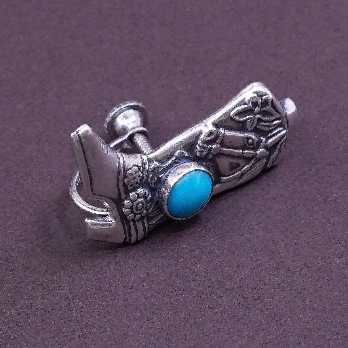 Native American Sterling silver screw earrings Navajo 925 westerner riding boot