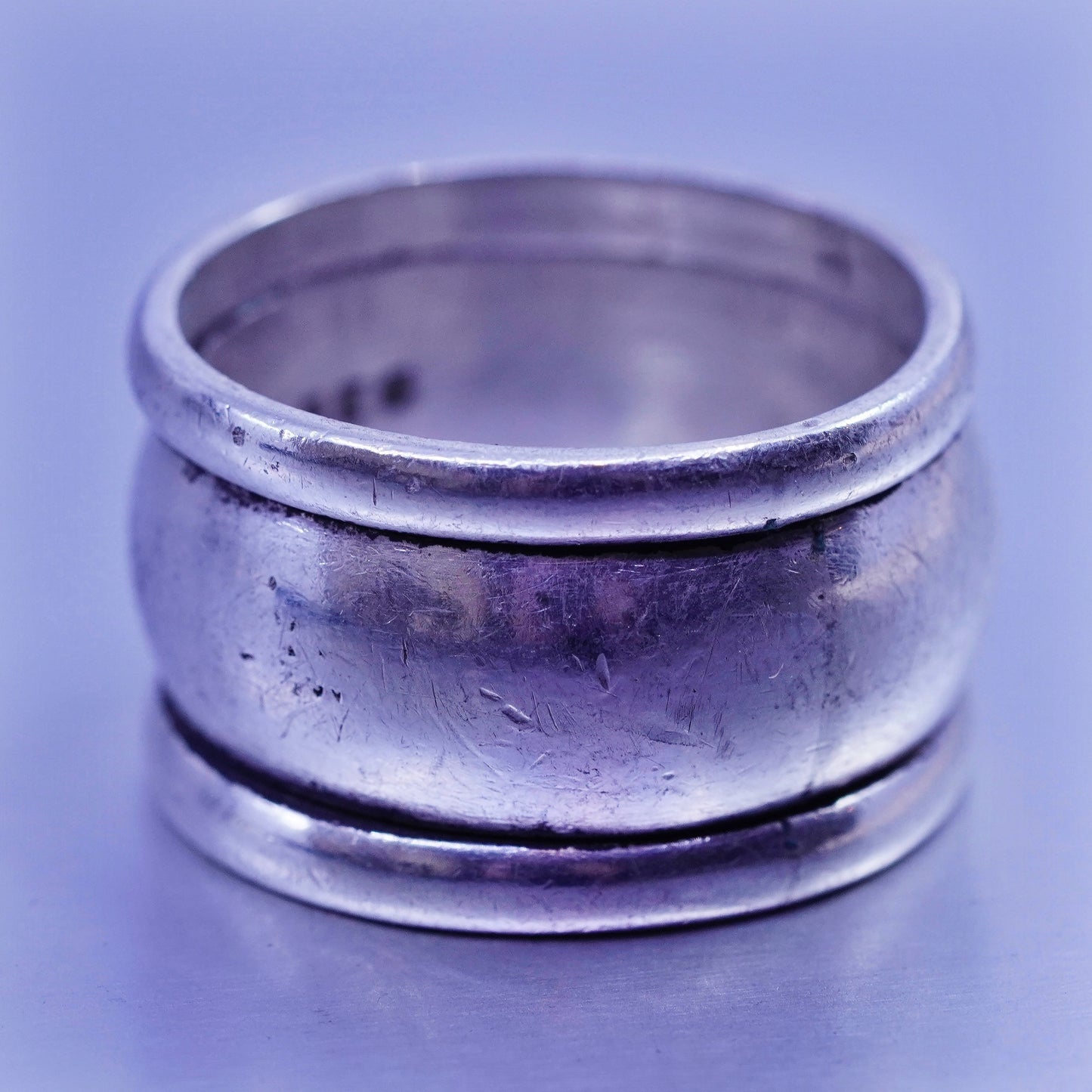 Size 7.5, vintage Sterling 925 silver handmade ring, modern ribbed band