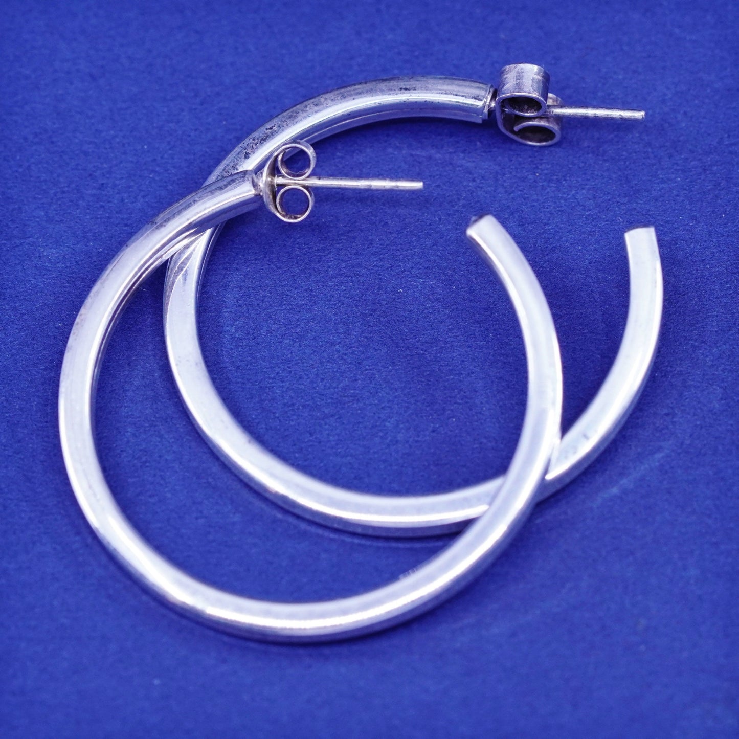 1.25”, Vintage Sterling Silver handmade Earrings. 925 cube circle Huggie