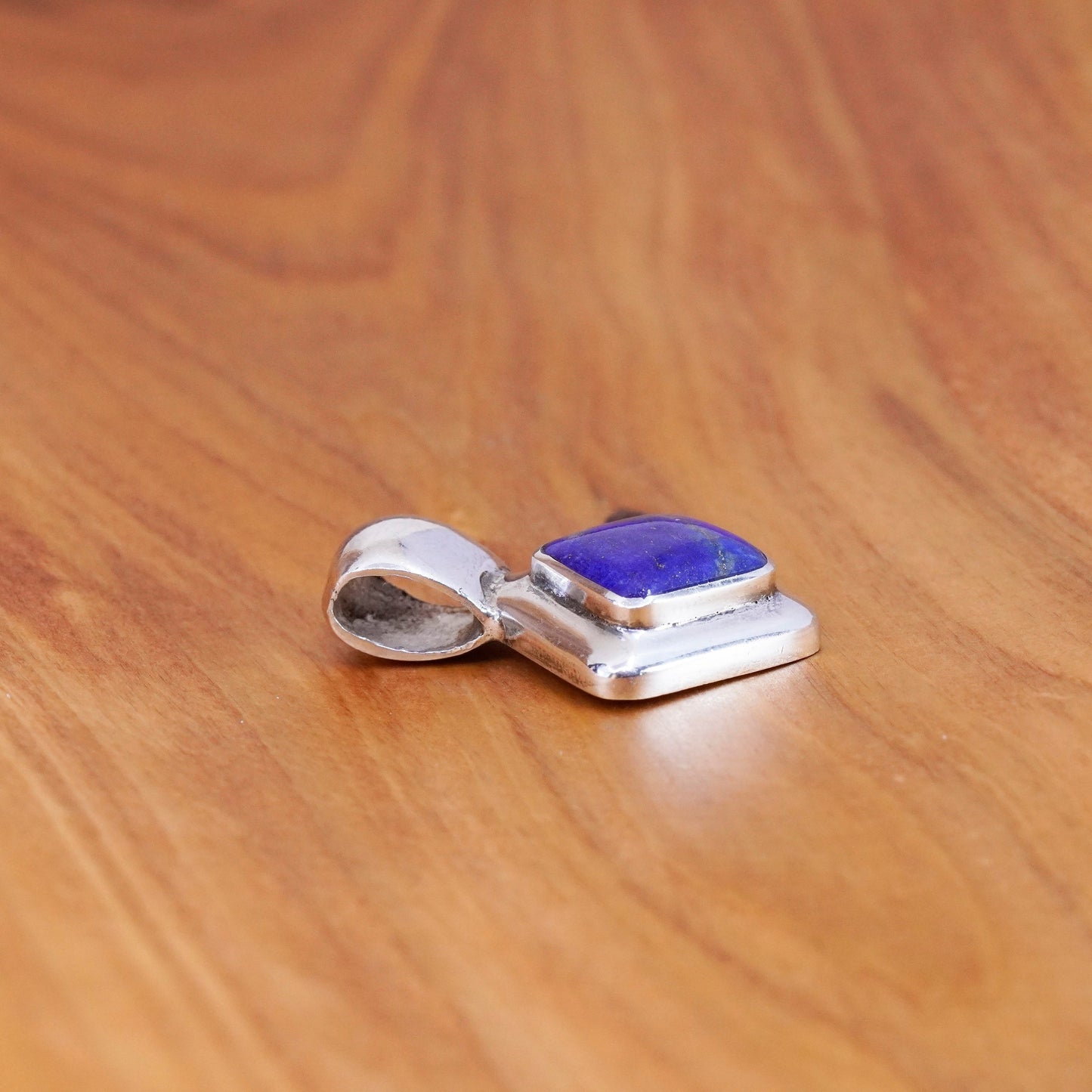 Vintage modern Sterling 925 silver handmade pendant with lapis lazuli