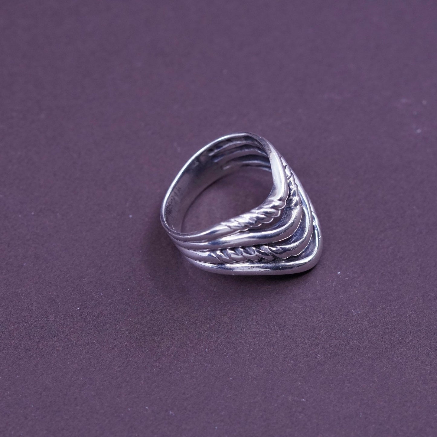 size 7, vintage Sterling silver handmade ring, 925 entwined band