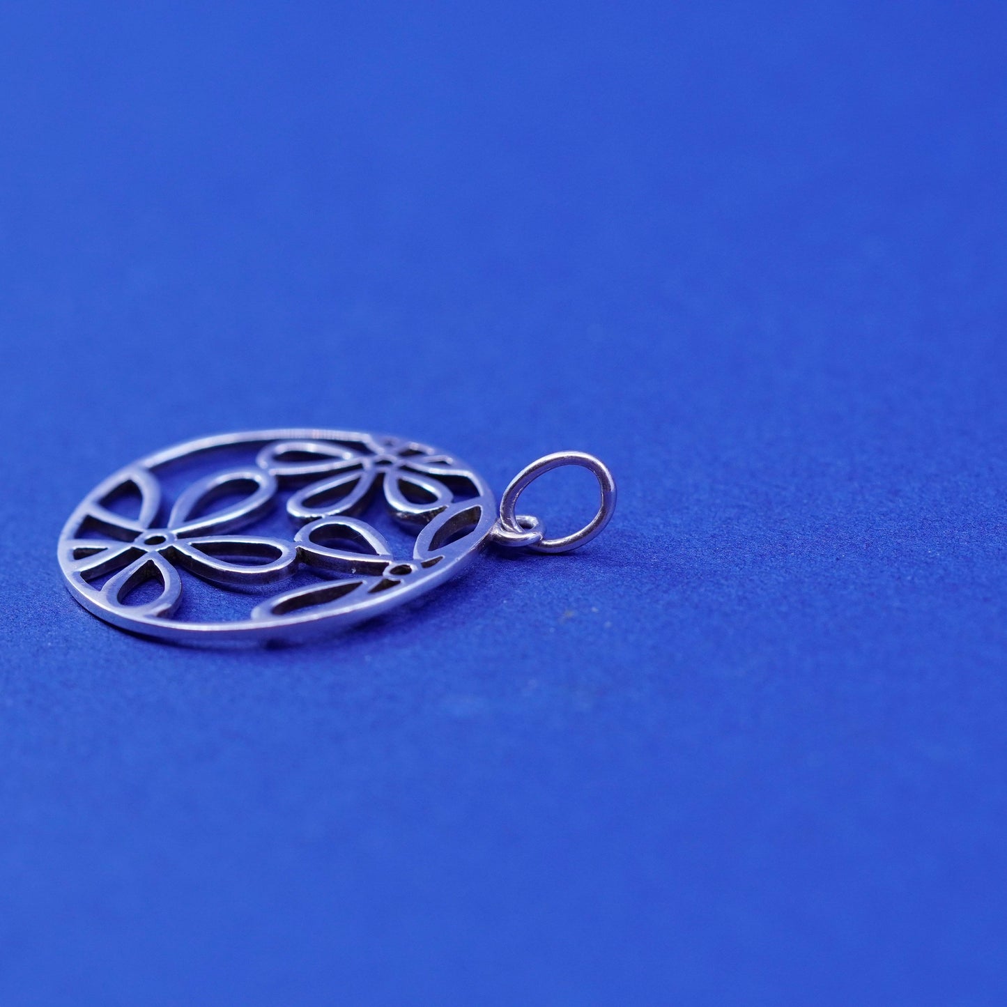 Vintage Tashi Sterling silver handmade pendant, 925 filigree Sakura flower