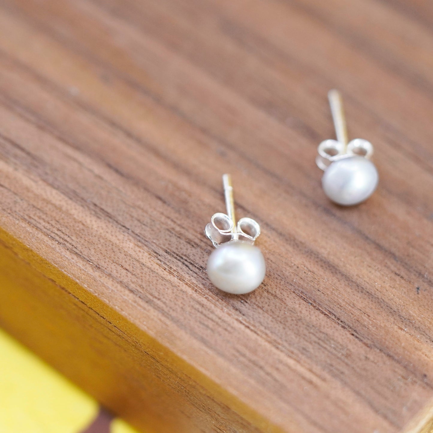 Vintage Sterling silver handmade earrings, 925 gray pearl studs