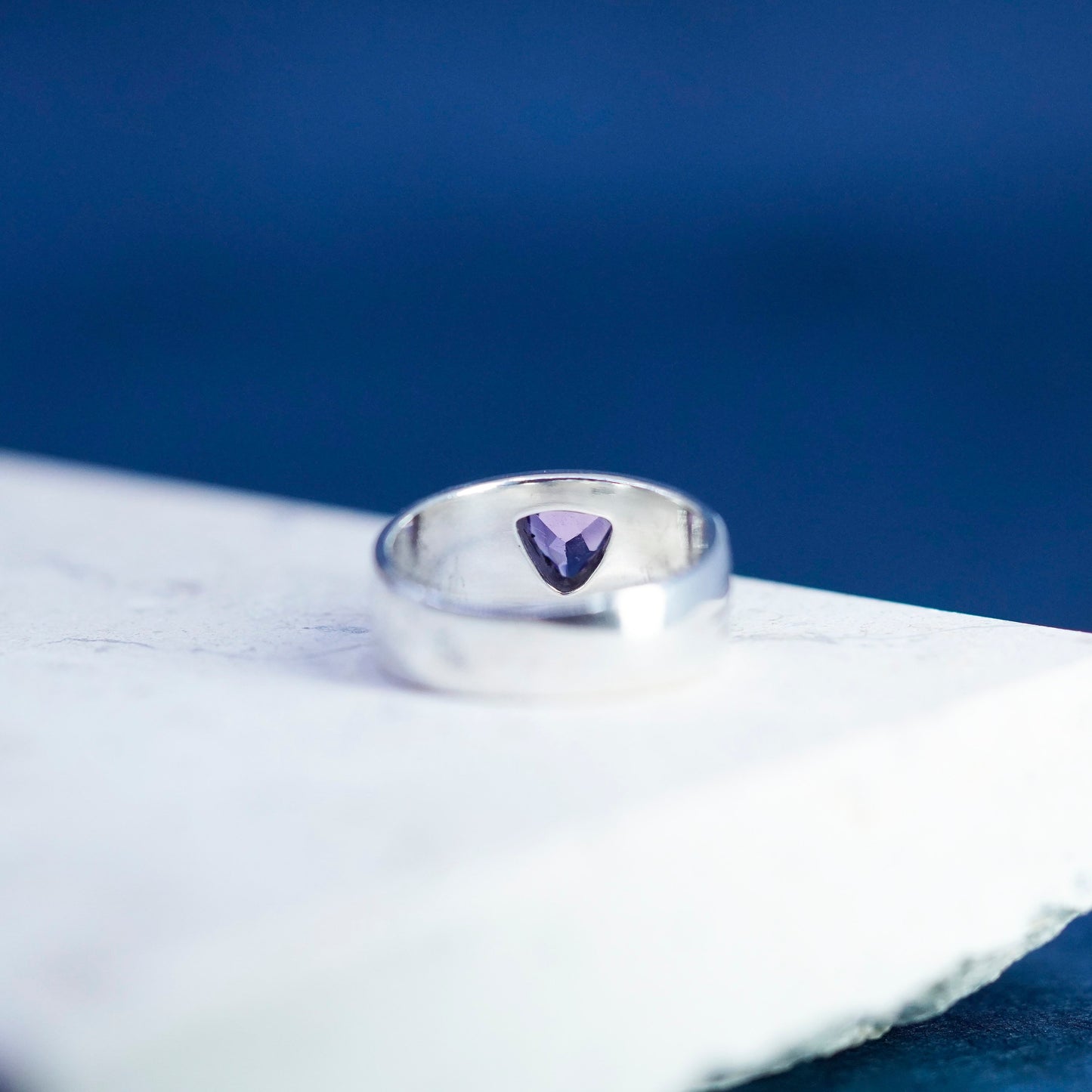 Size 7, southwestern CAROLYN POLLACK RELIOS Sterling 925 silver ring amethyst