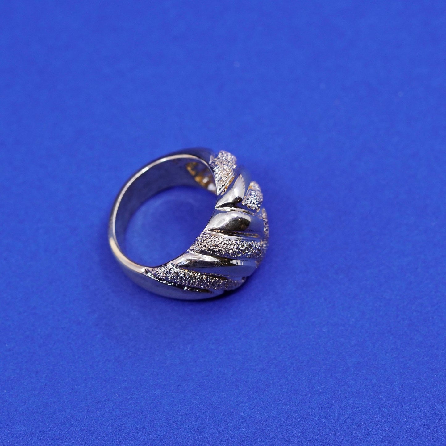 Size 6, Itaor Italy vermeil gold sterling silver handmade ring, glittering band