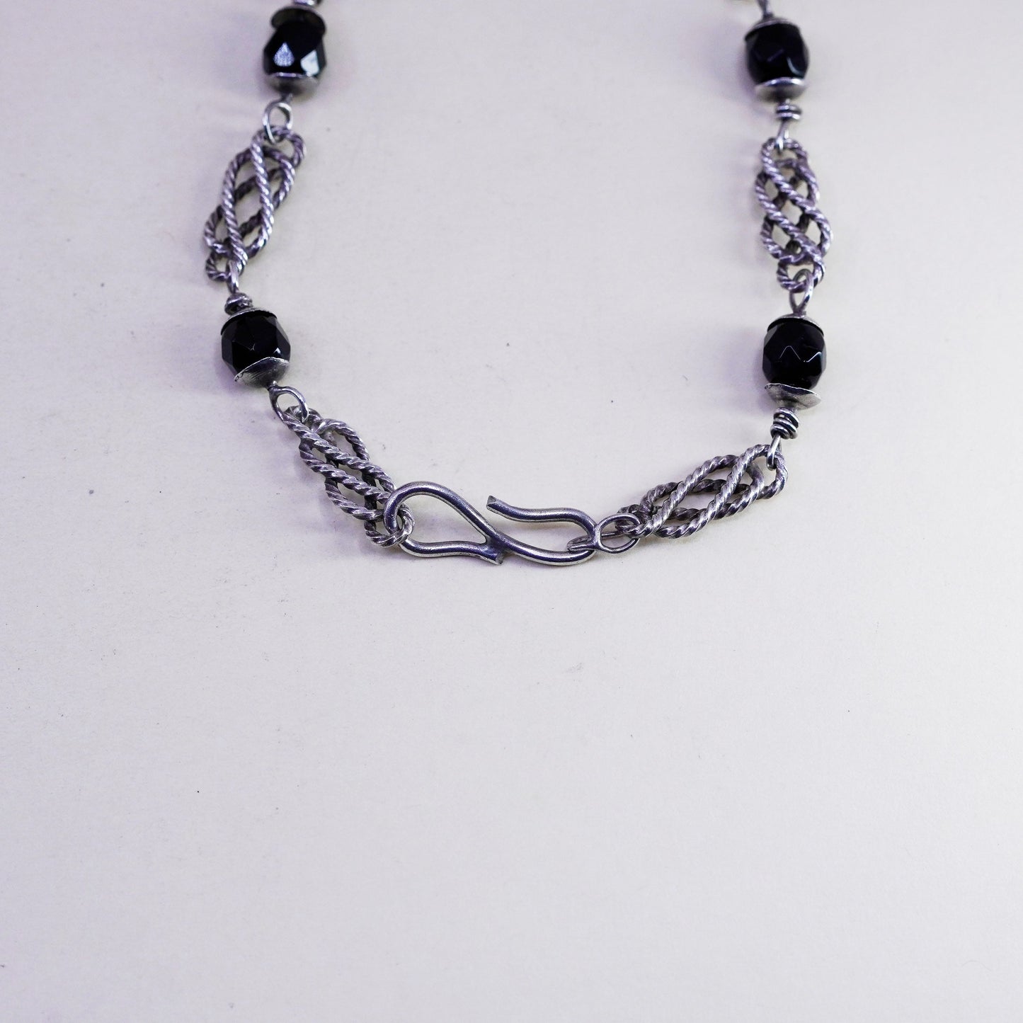20”, Vintage onyx bead with sterling 925 silver entwined link chain necklace