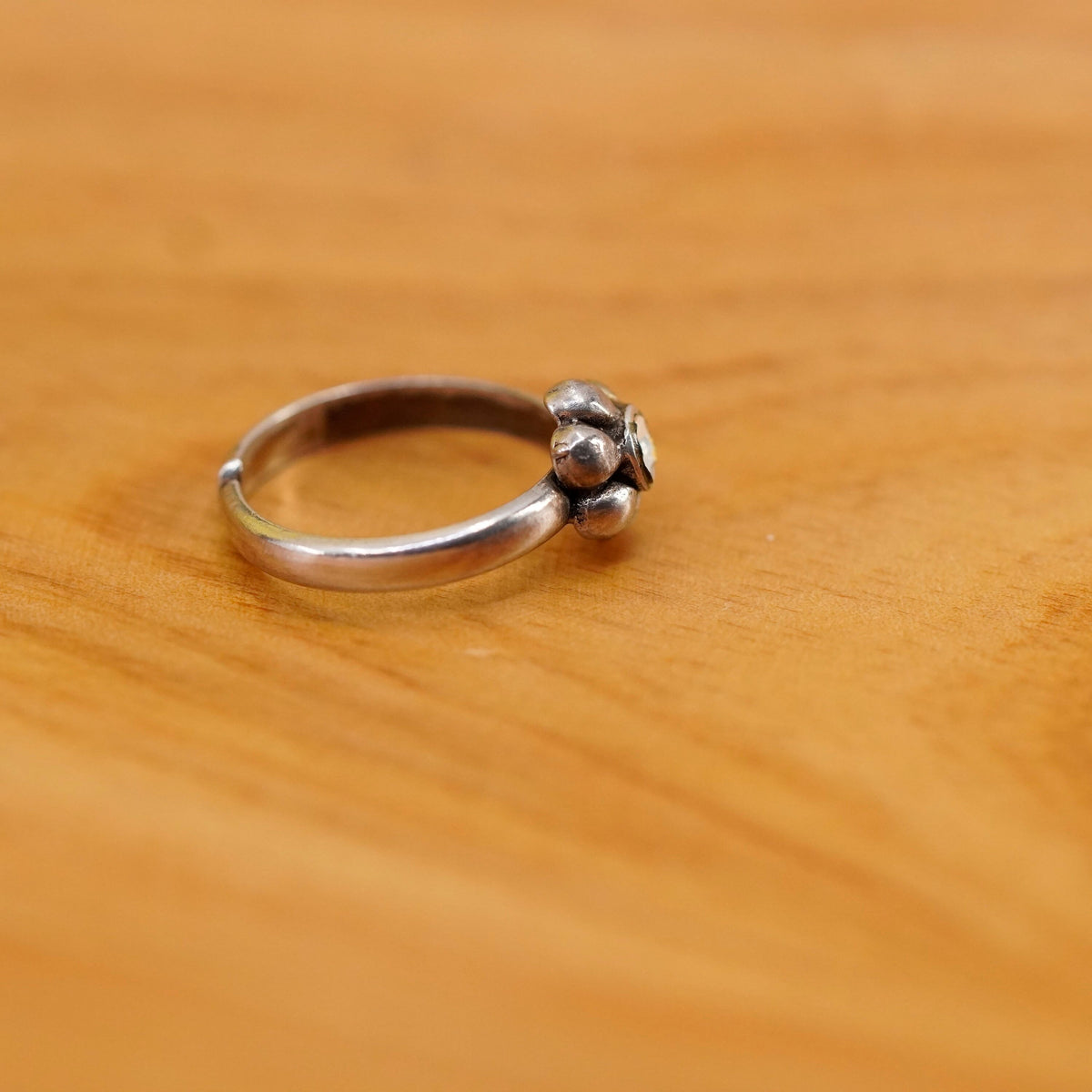 Size 2, vintage Sterling silver handmade pinky ring, 925 flower band, open end