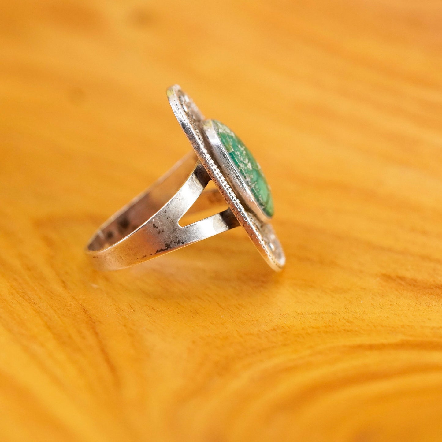 Size 6.5, vintage Sterling 925 silver statement ring with Carico Lake turquoise