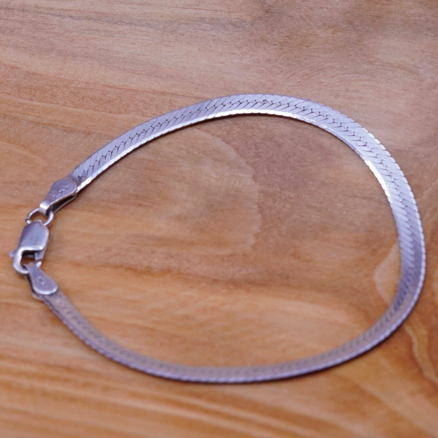 7.25”, Vintage Sterling silver textured herringbone bracelet, Italy 925 chain