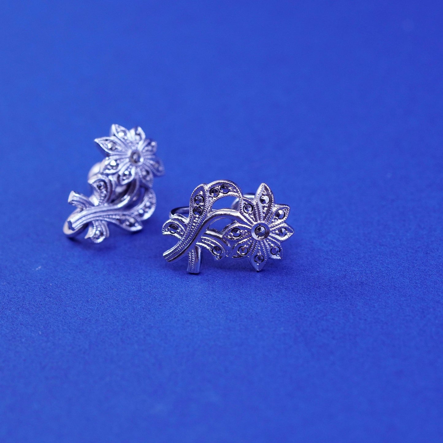 Vintage Sterling silver handmade earrings, 925 screw back sunflower flower