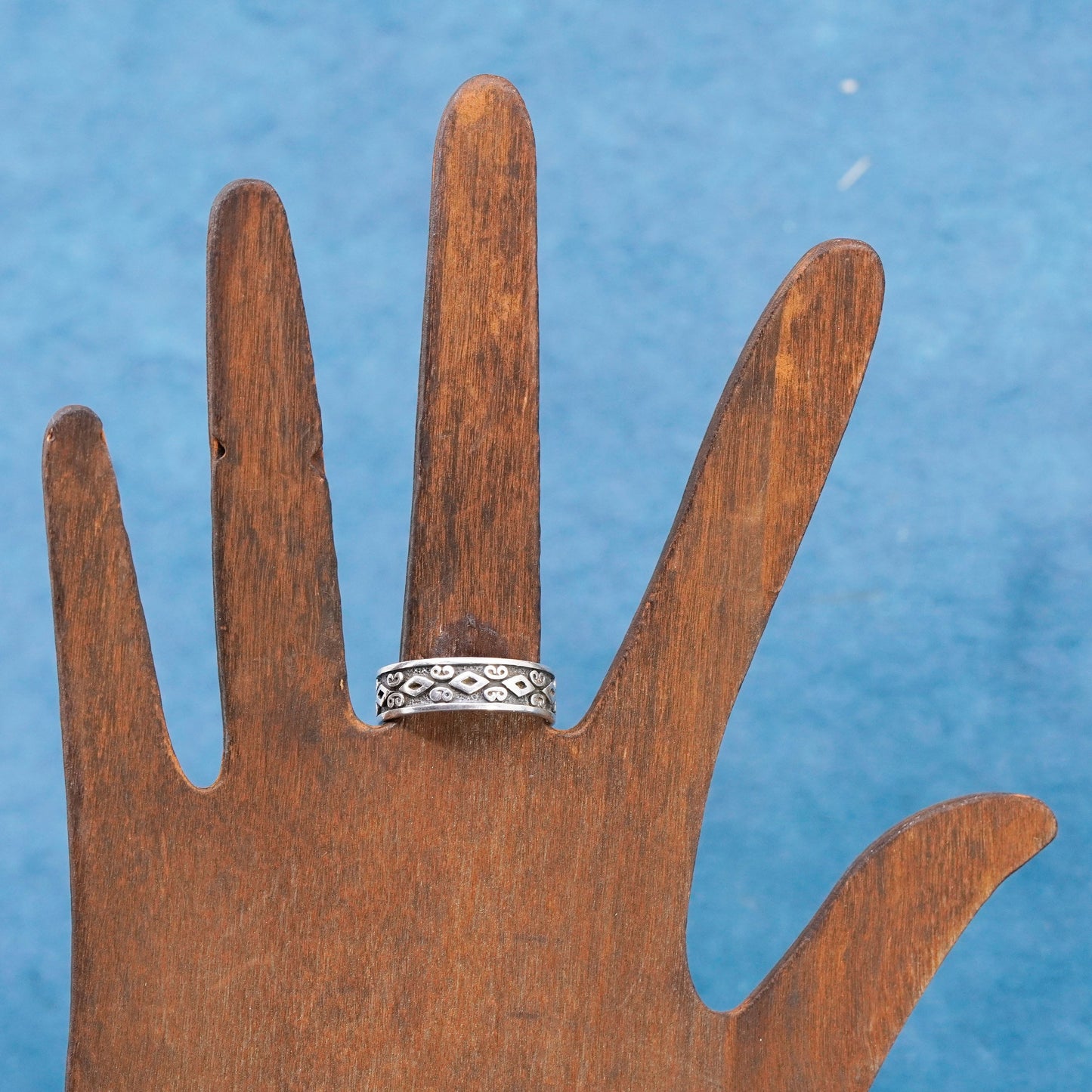 Size 8.5, Sterling silver handmade ring, southwestern 925 stackable band