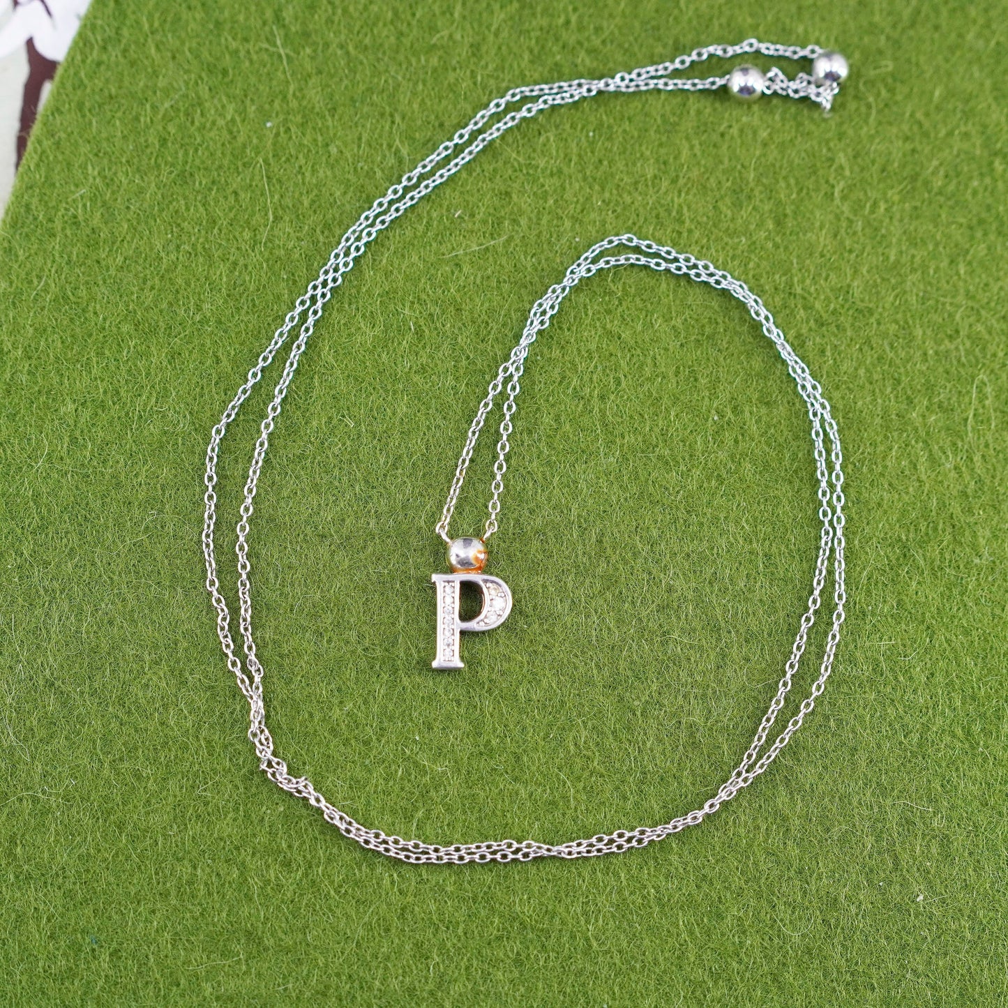 vtg sterling 925 silver necklace, circle chain w/ initial Letter P pendant cz
