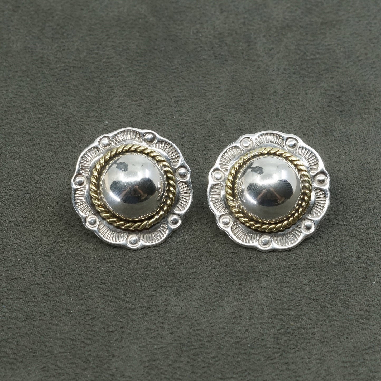 vtg Mexico Sterling silver handmade earrings, 925 flower studs w/ brass cable