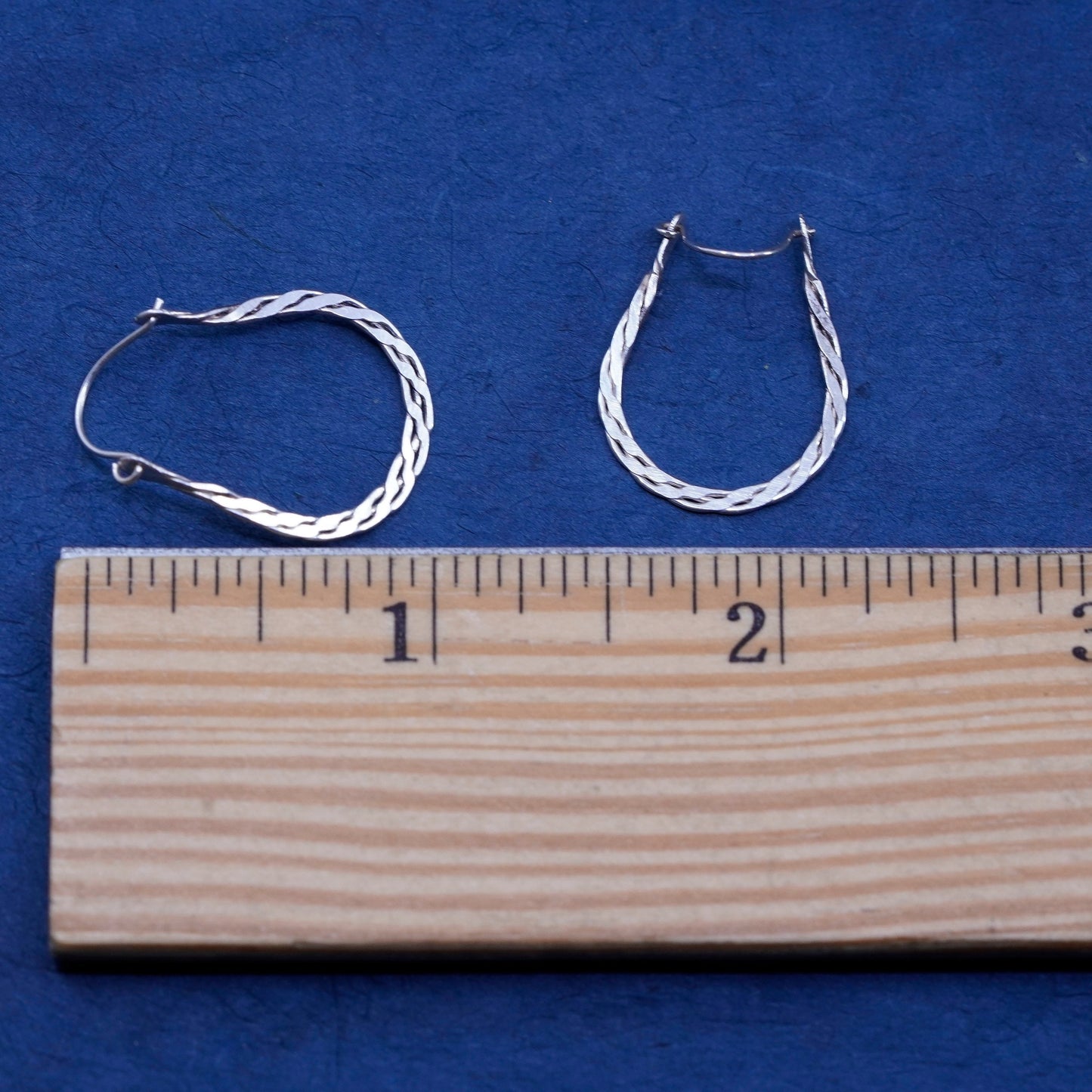 1”, vintage Sterling silver handmade oval hoop earrings, twisted 925 huggie