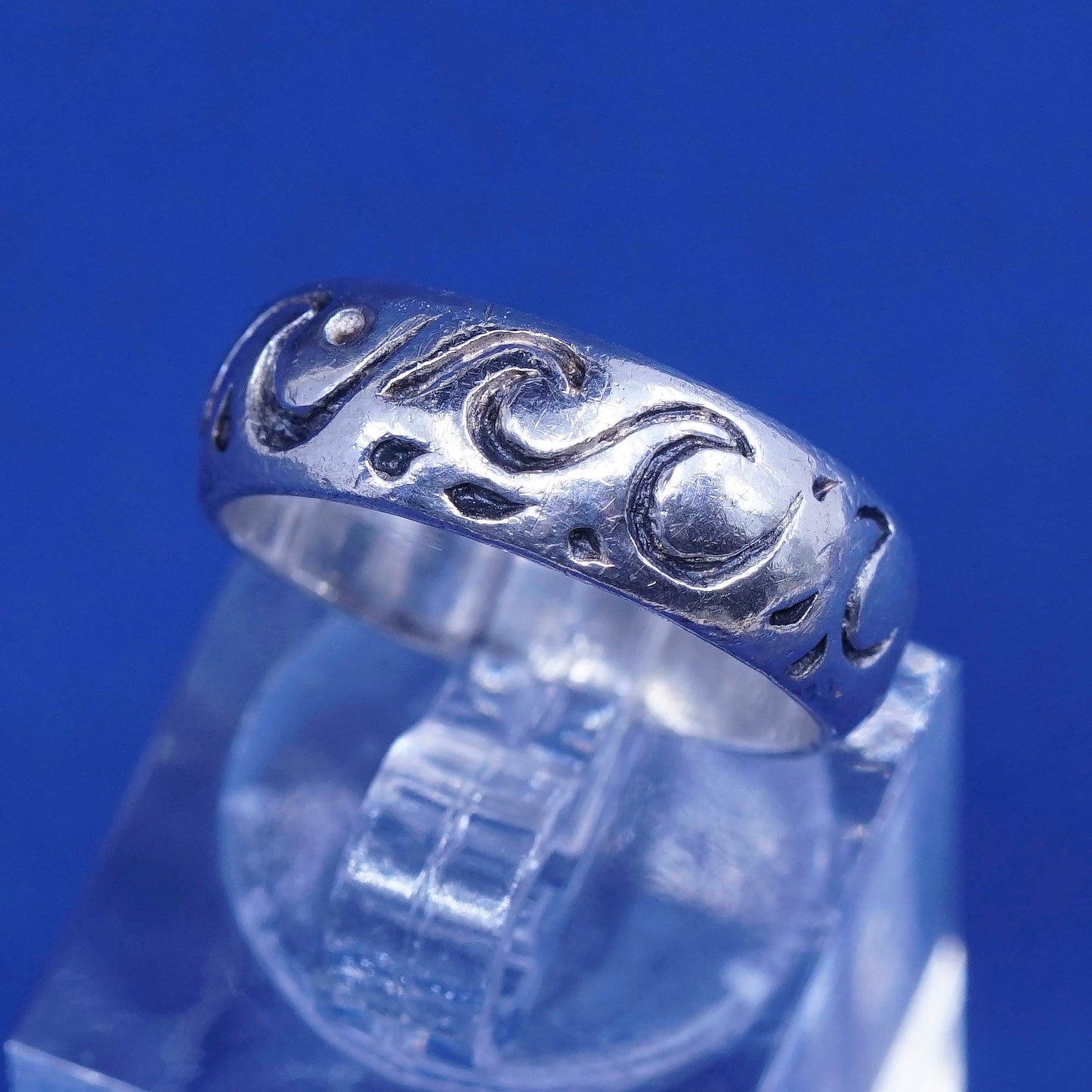 sz 5, vintage Sterling silver handmade ring, hopi 925 band w/ pattern engraved