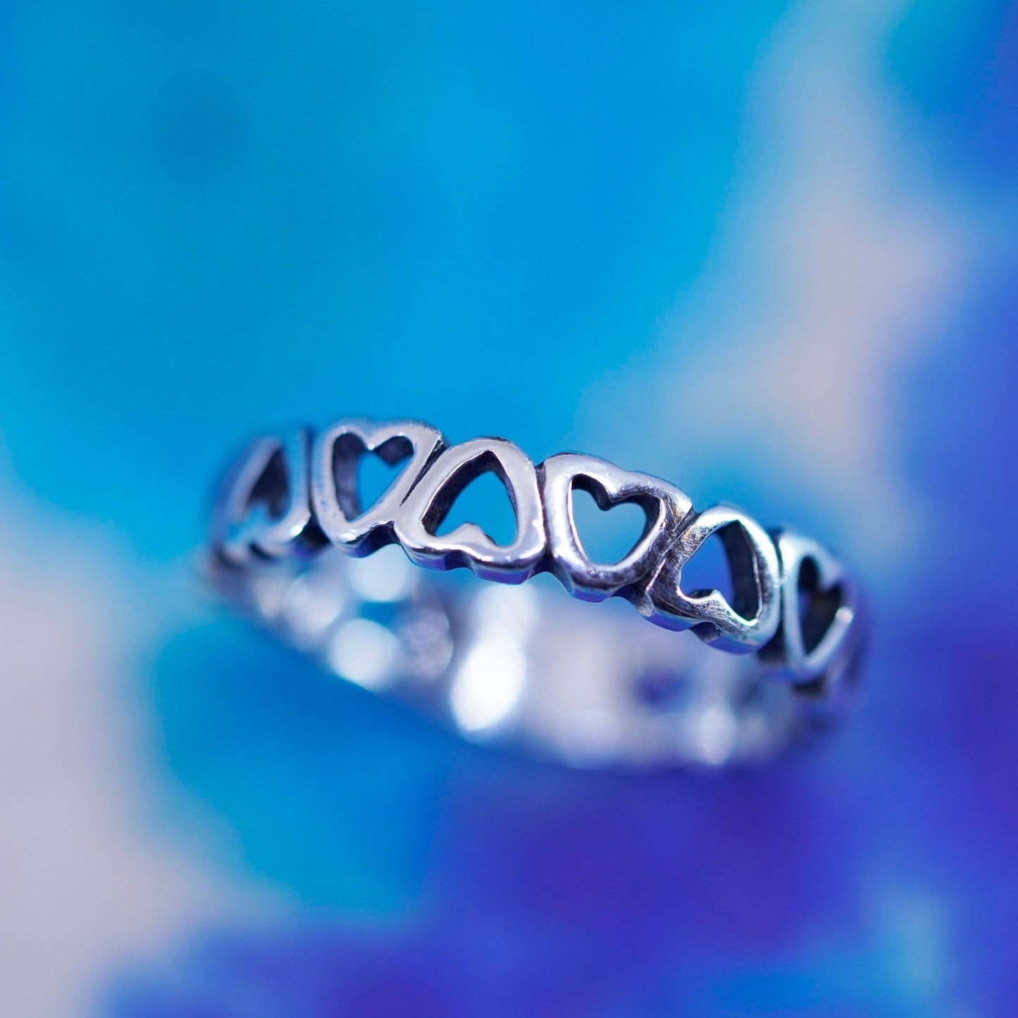 Size 7, vintage sterling silver handmade ring, 925 stackable heart band
