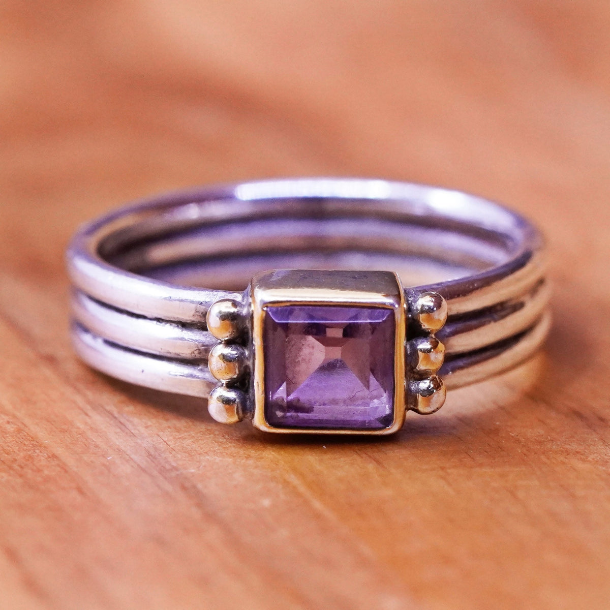 Size 9, 14K yellow gold Sterling silver ring stackable 925 ribbed band amethyst