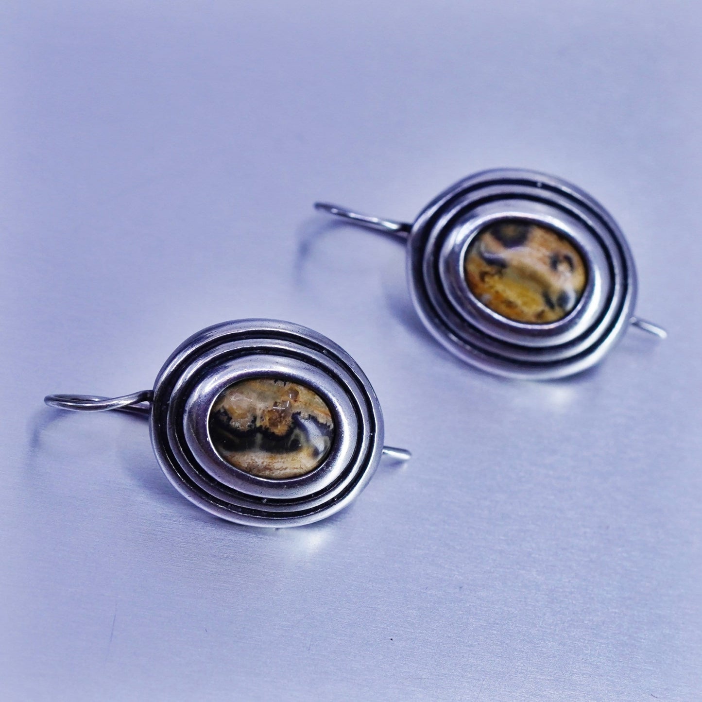 Vintage Mexico Sterling 925 silver handmade earrings with oval agate