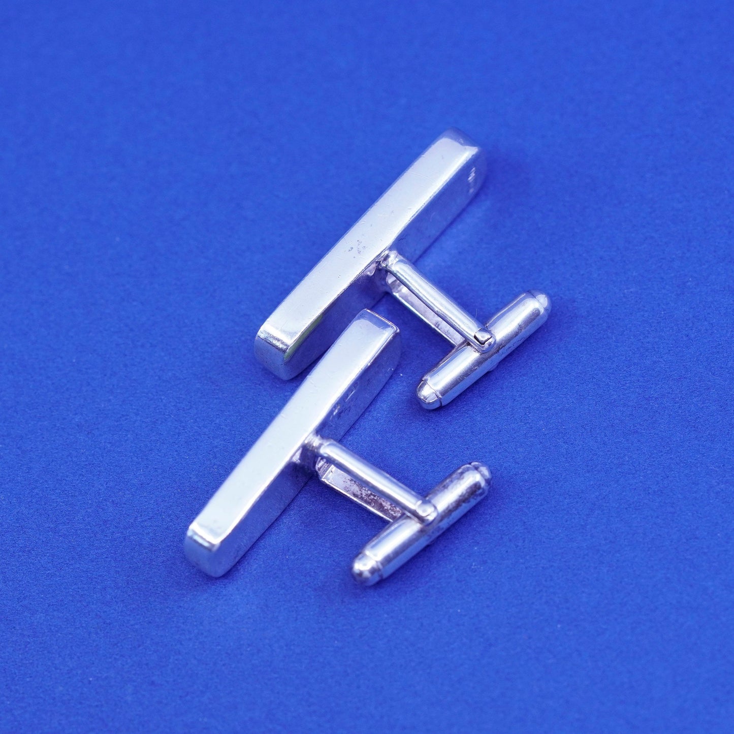 DD designer sterling silver Handmade cufflink, long 925 cuff links green resin