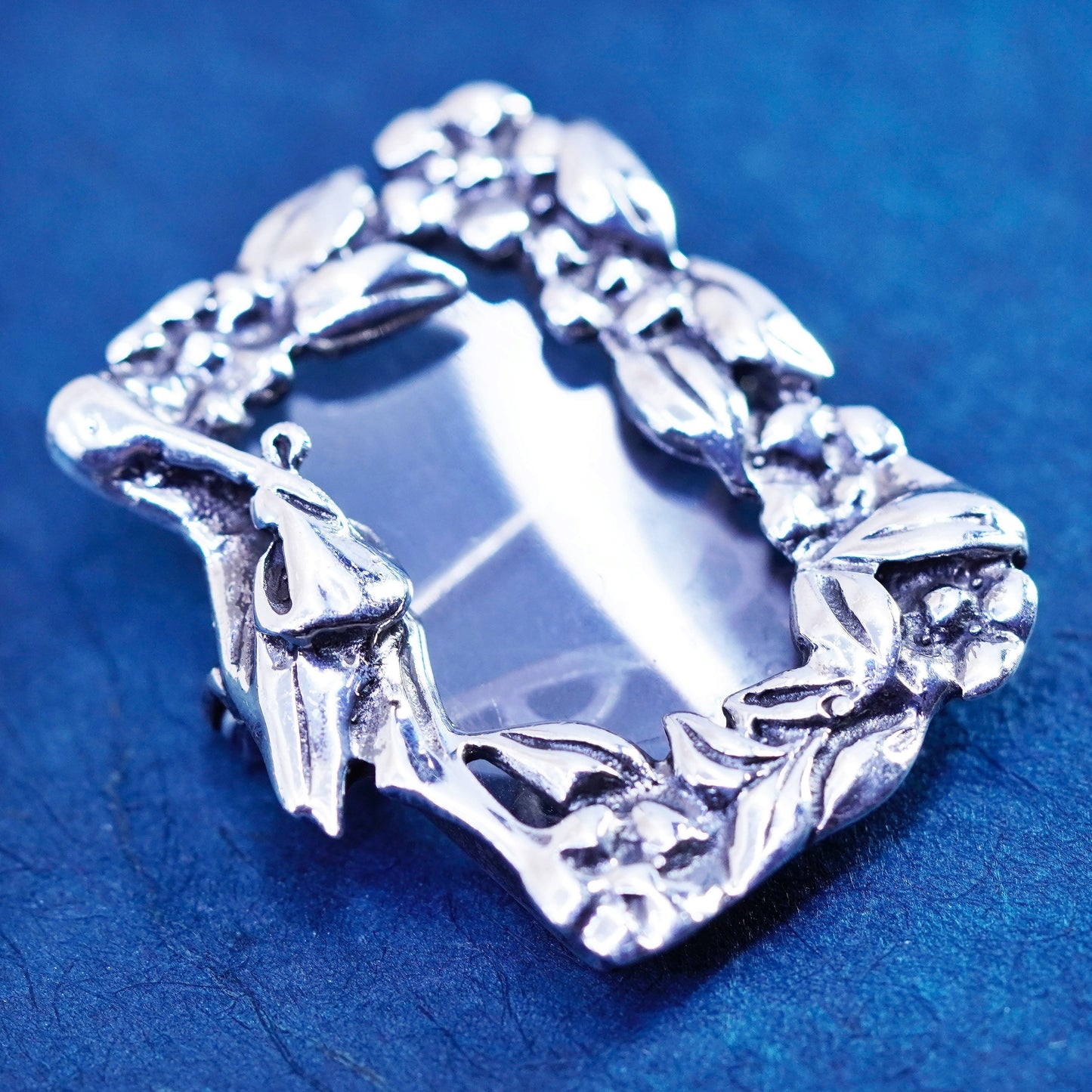 Vintage sterling silver handmade brooch, 925 photo pin with floral frame