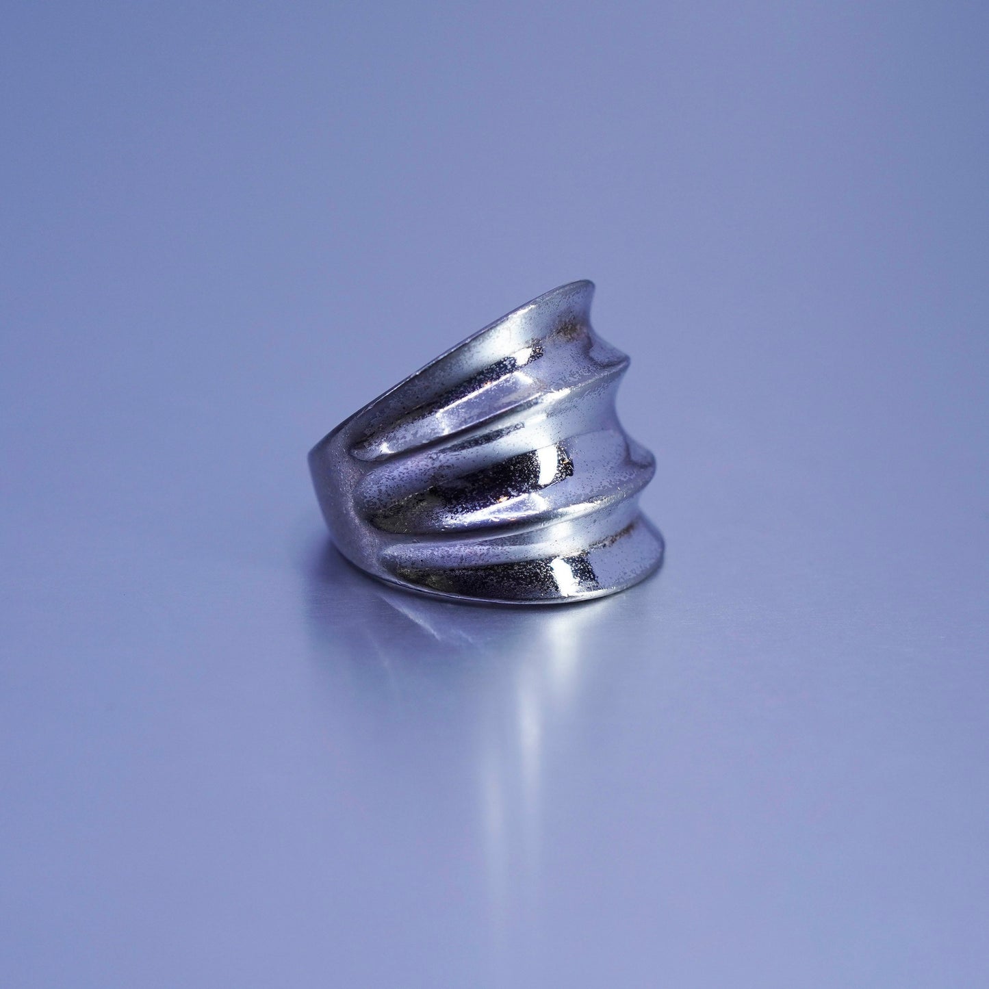 Size 7, vintage Sterling 925 silver handmade ring, modern ribbed band