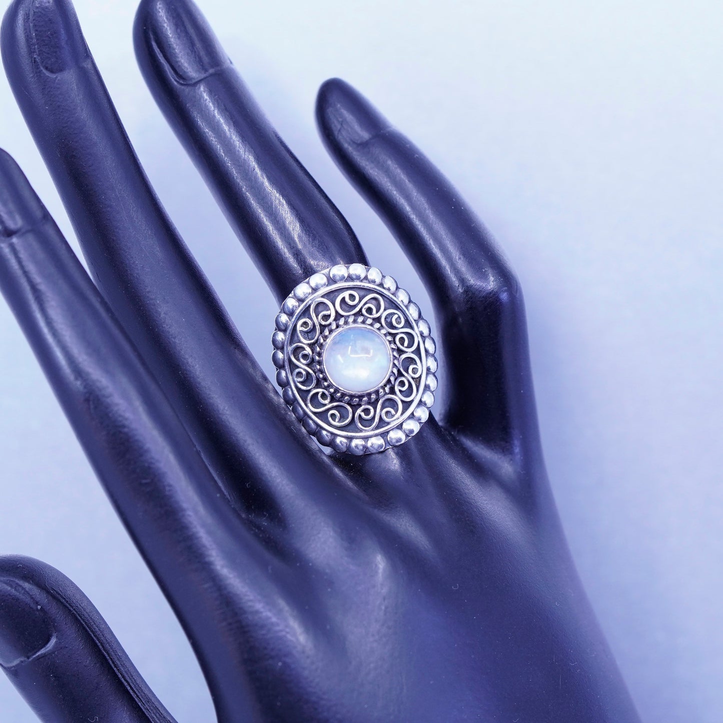 Size 6.25, vintage Sterling 925 silver handmade bali ring with moonstone