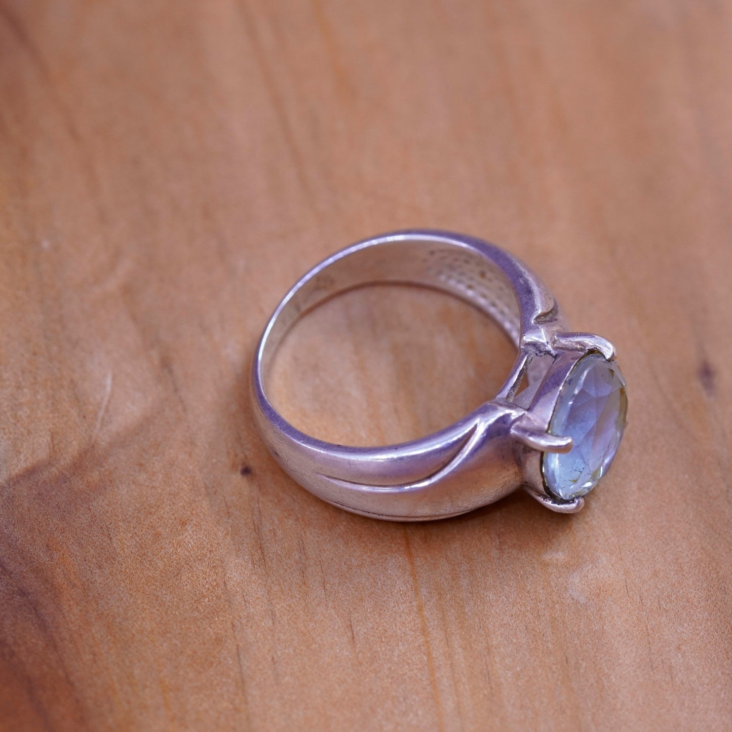 Size 7.25, vintage Sterling 925 silver handmade ring with blue topaz