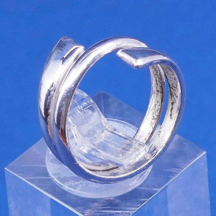 Size 7, vtg Sterling silver handmade wrapped ring, modern 925 statement ring