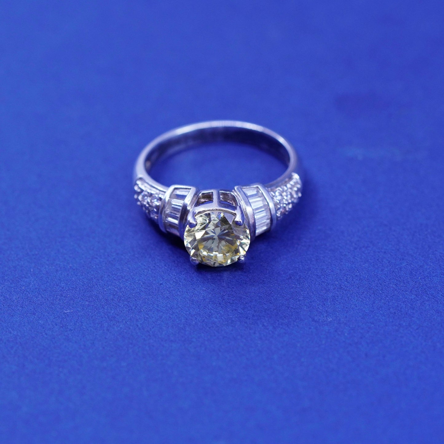 Size 8, vintage Sterling 925 silver handmade ring with citrine and cluster cz