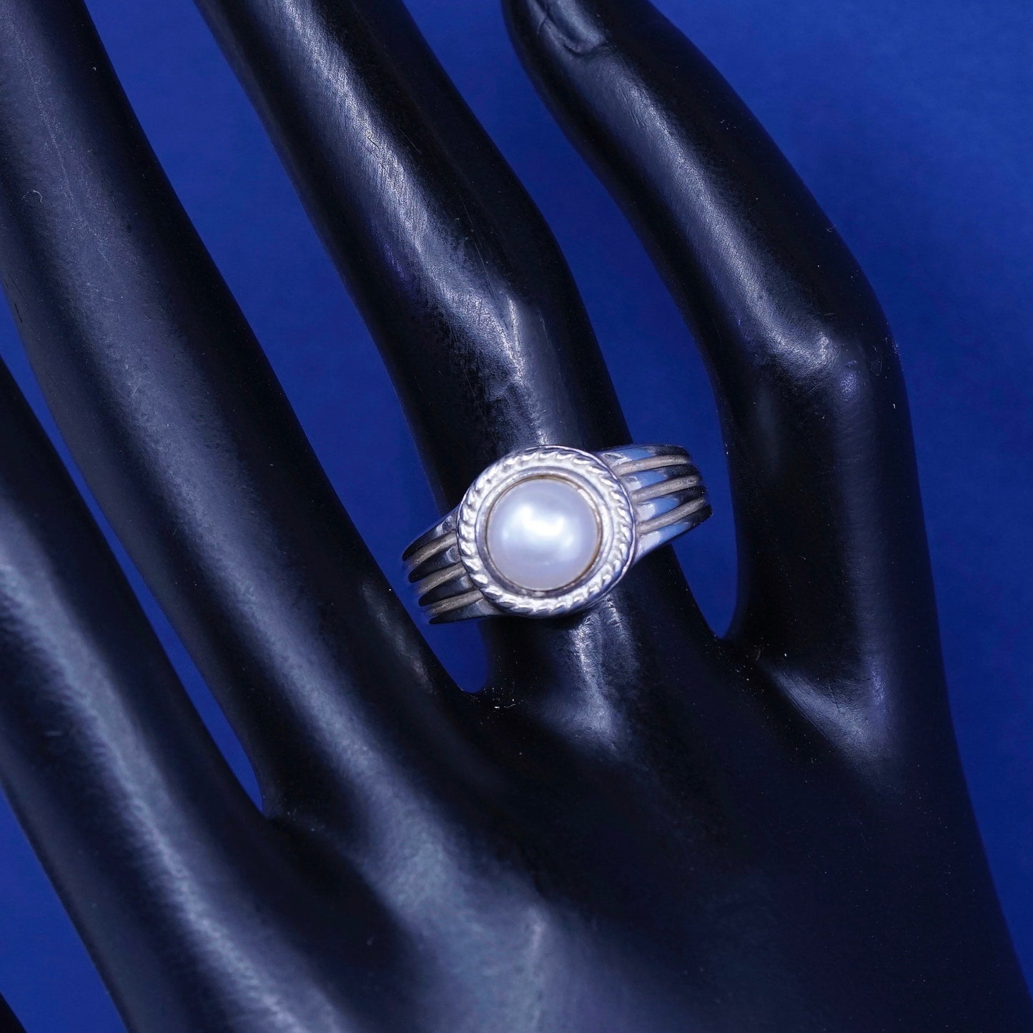 sz 5.75, vtg sterling silver handmade ring, 925 Ribbed band w/ pearl