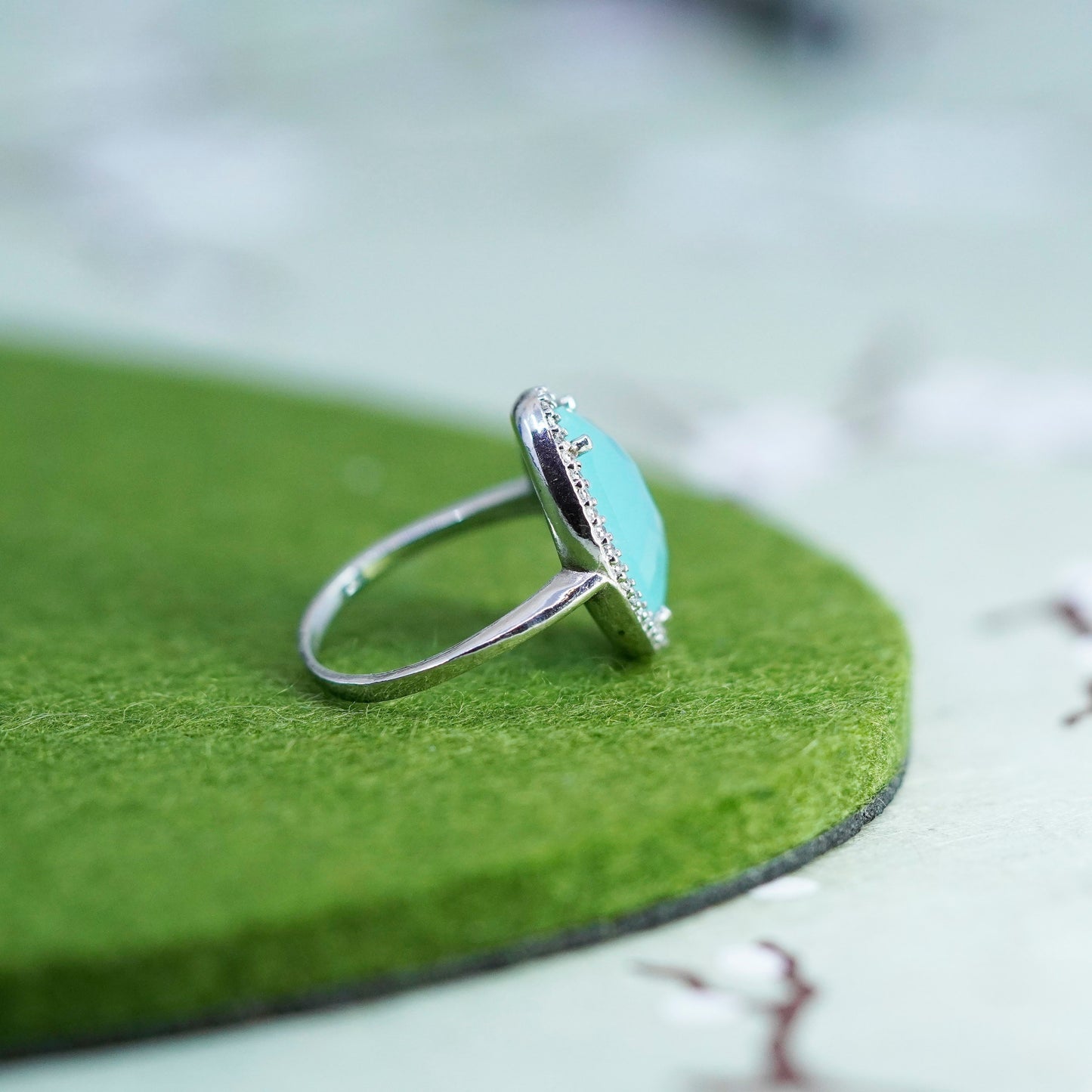 Size 7.25, vintage Sterling 925 silver statement ring W/ cushion cut chalcedony