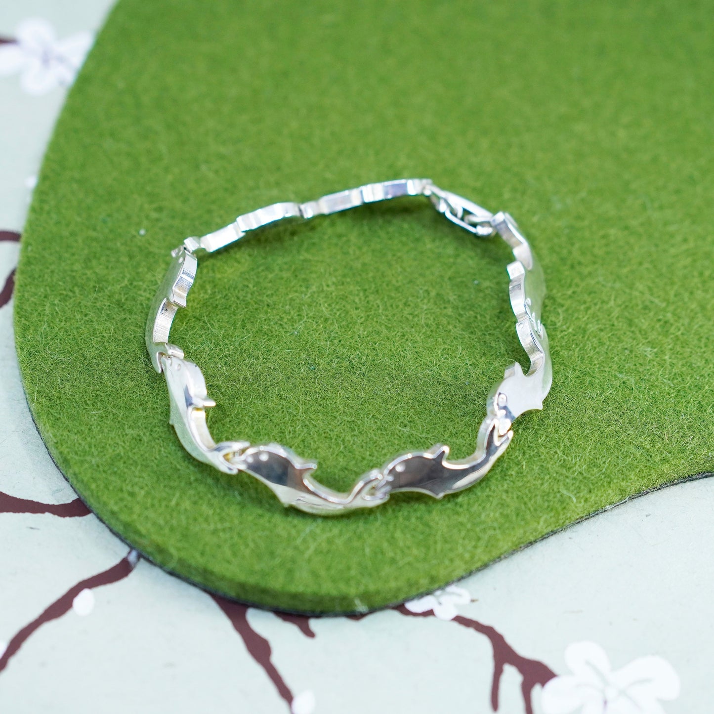 6.5”, vintage Mexico Sterling silver handmade bracelet, 925 dolphin links chain