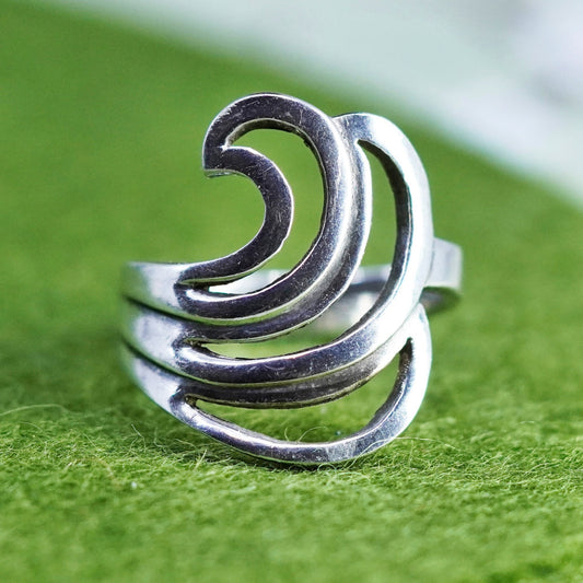 Size 8, vintage sterling silver handmade ring, 925 wave wavy band, minimalist
