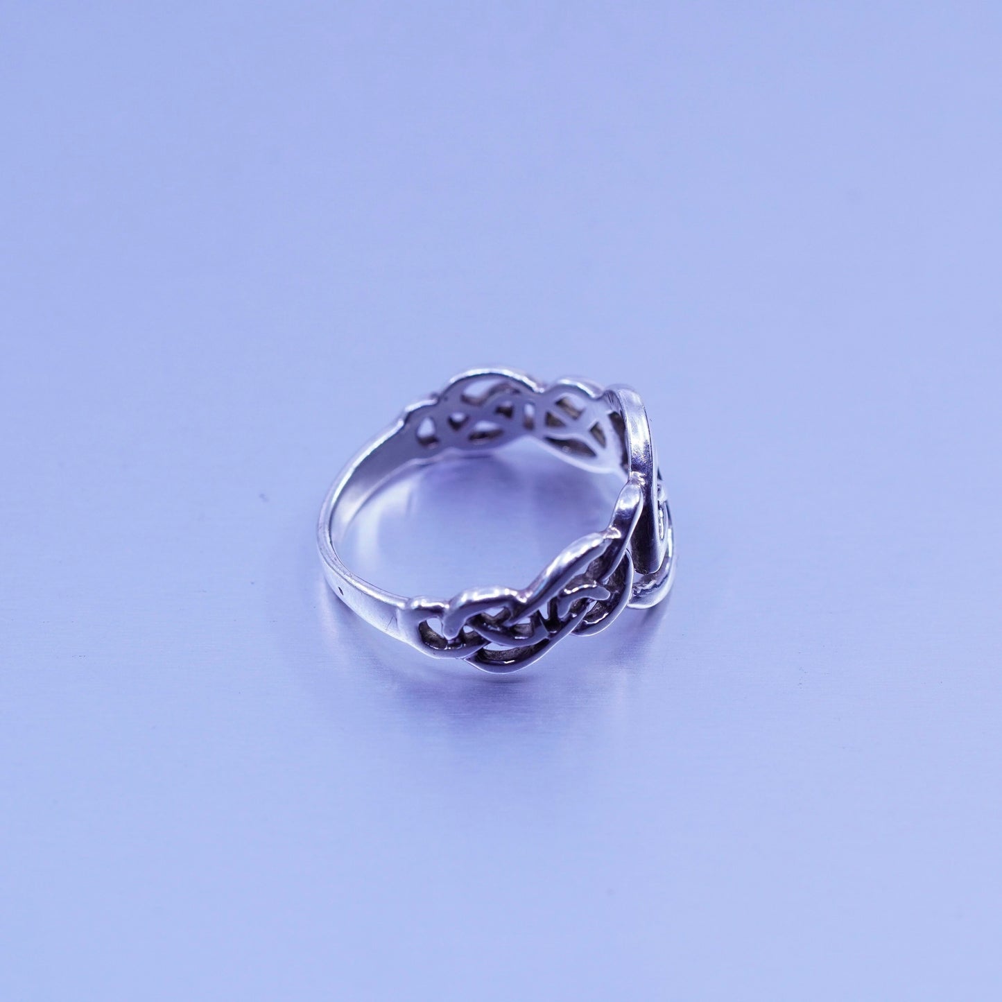 Size 7, vtg Sterling 925 silver handmade ring, Irish Celtic knot textured band