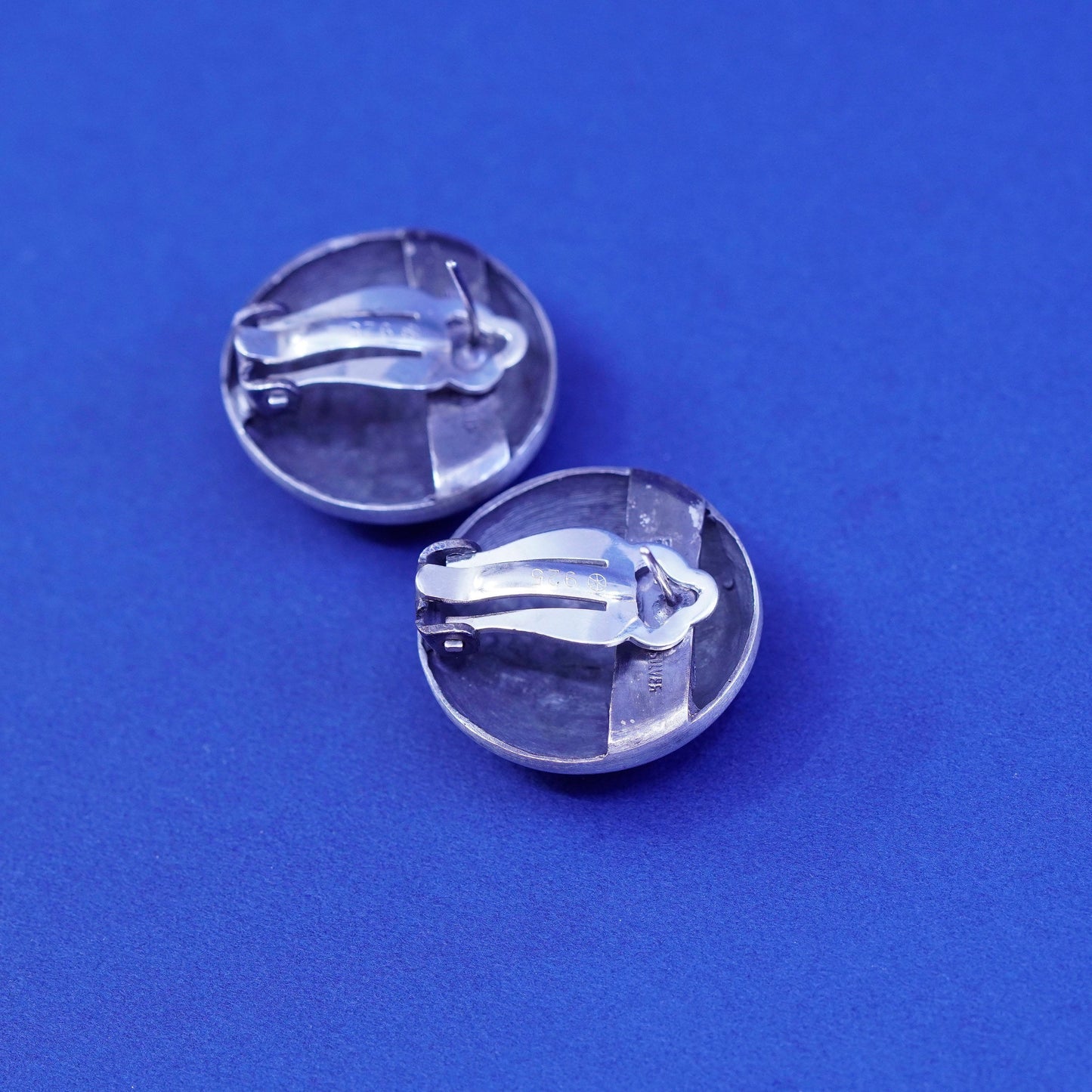 vintage Sterling 925 silver earrings, modern 925 ribbed wavy studs