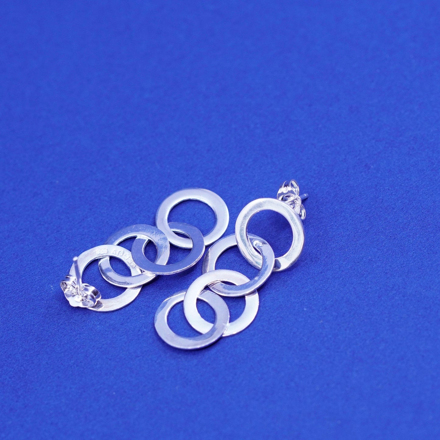 Vintage Sterling Silver handmade Earrings. 925 entwined circle dangles