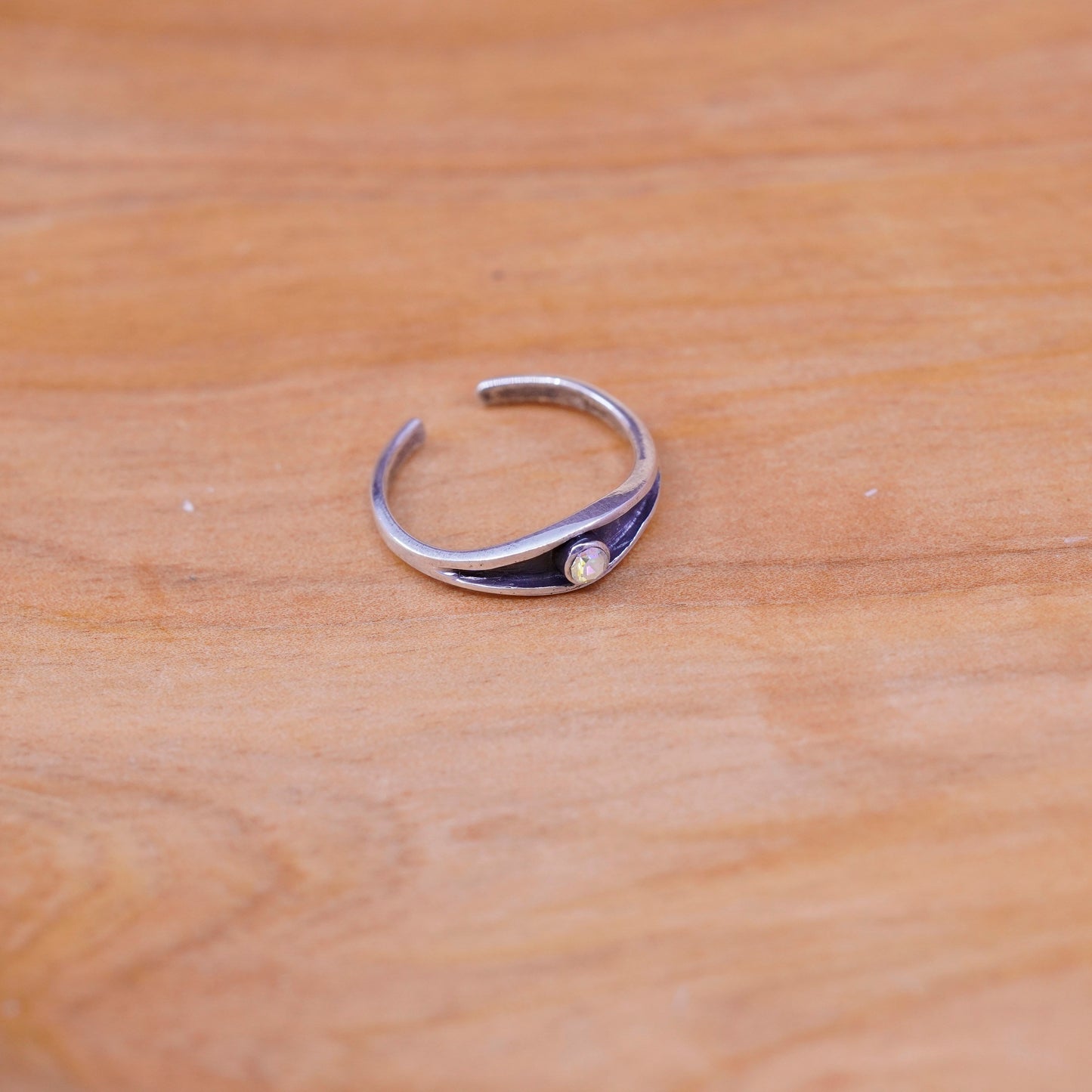 Size 3.25, Vintage Sterling silver handmade ring, 925 open band with cz