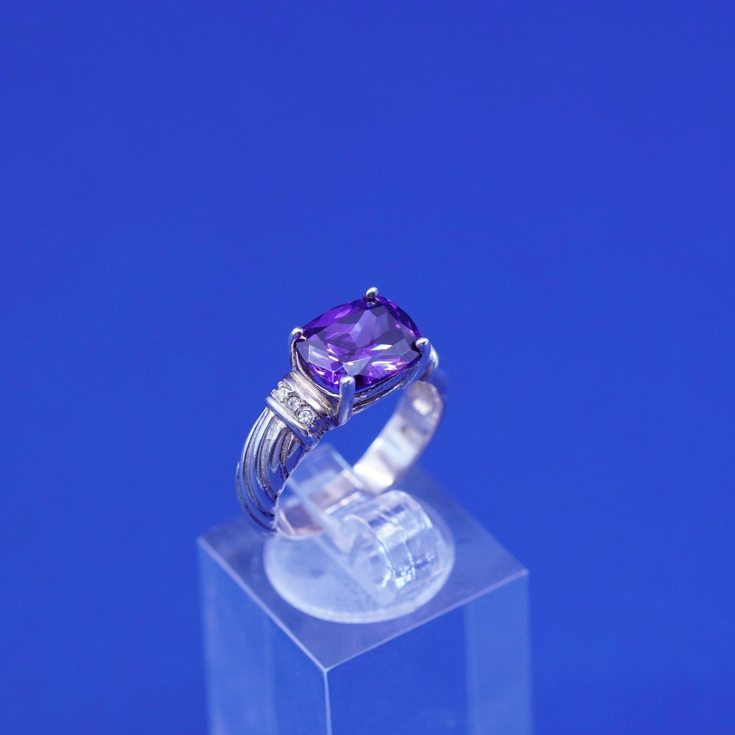 Size 6, vintage Sterling 925 silver engagement ring with amethyst and Cz