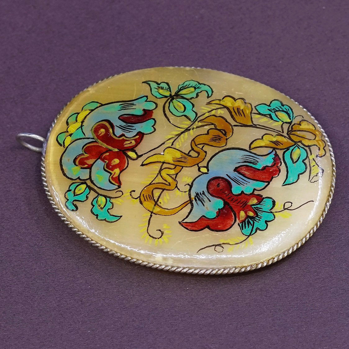 VTG silver tone wire with golden stone and flower details